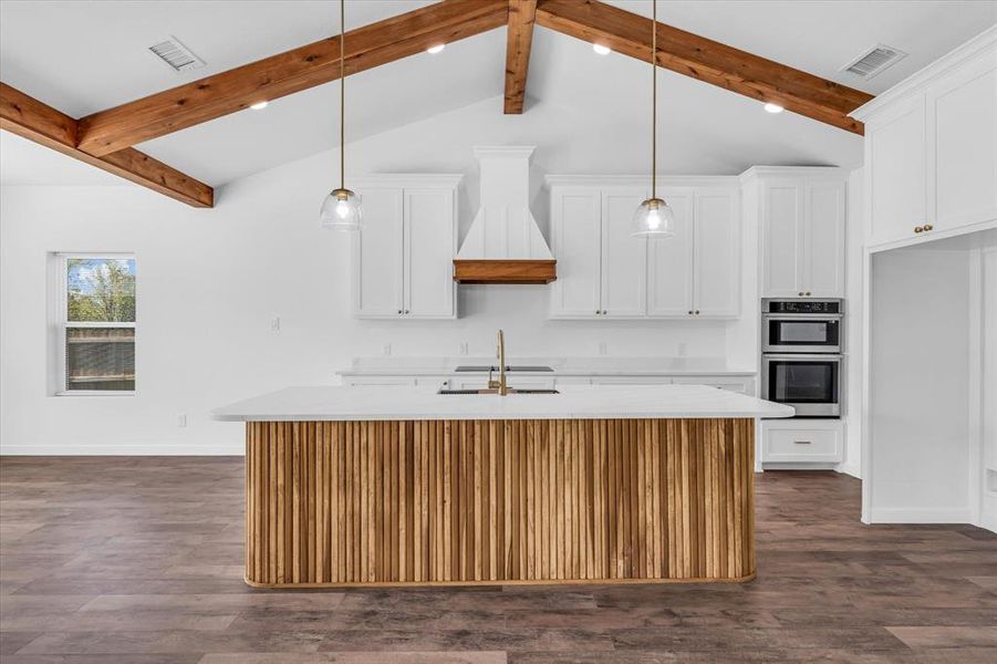 Image 34 of a home in .