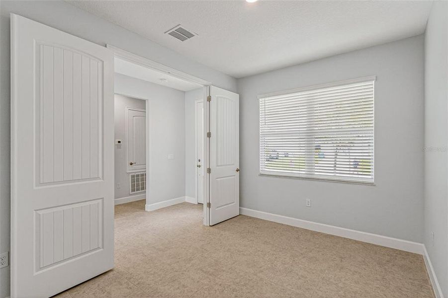 Spacious, unfurnished interior of a new home in , Palm Bay (Image 18).