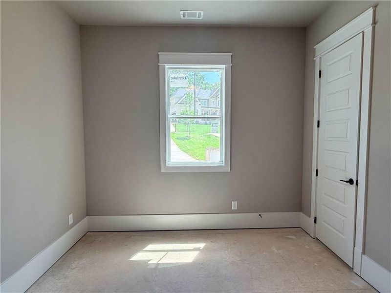 Image 69 of a home in .