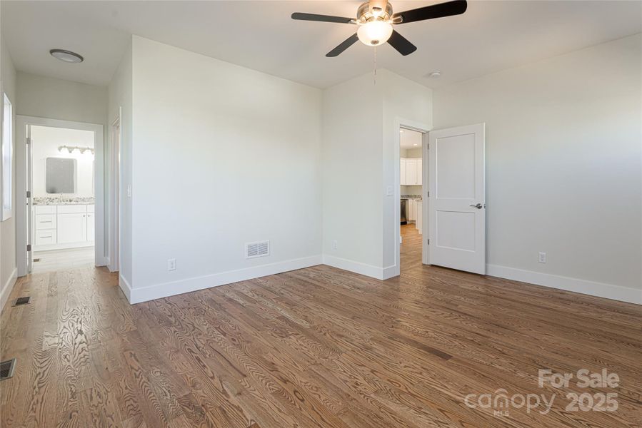 Spacious, unfurnished interior of a new home in , Asheville (Image 32). Spacious, unfurnished interior of a new home in , Asheville (Image 32).