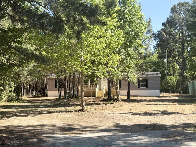 Natural landscape and outdoor views near  in Round O (Image 13).