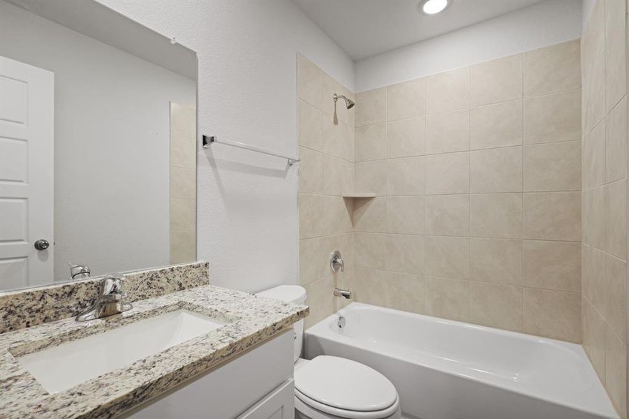 Furnished interior view inside a new home in Rocky Creek Crossing, Fort Worth (Image 4). Furnished interior view inside a new home in Rocky Creek Crossing, Fort Worth (Image 4).