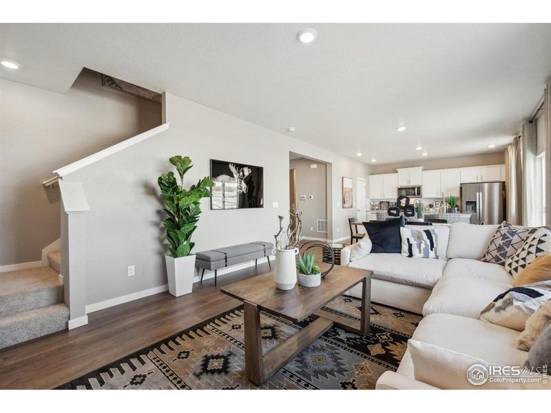 Furnished interior view inside a new home in Lakeside Canyon, Mead (Image 9).