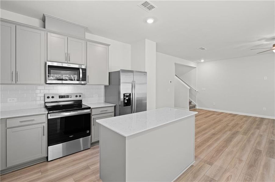 Furnished interior view inside a new home in Avery Ridge, Gainesville (Image 18).