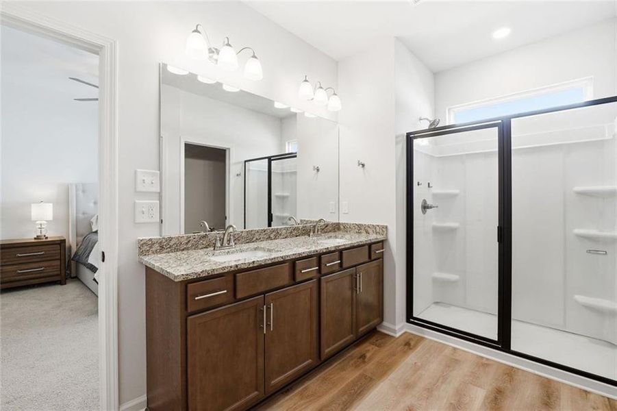 Furnished interior view inside a new home in , Jasper (Image 27).