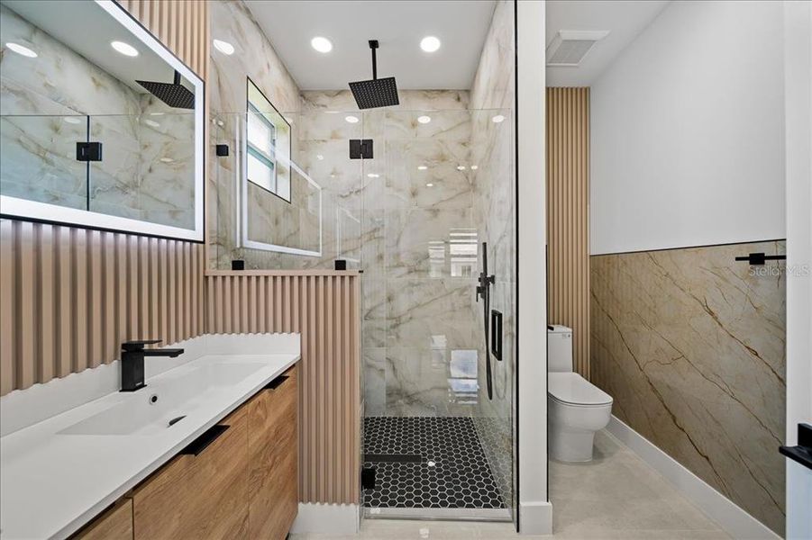 Furnished interior view inside a new home in , Lehigh Acres (Image 9).