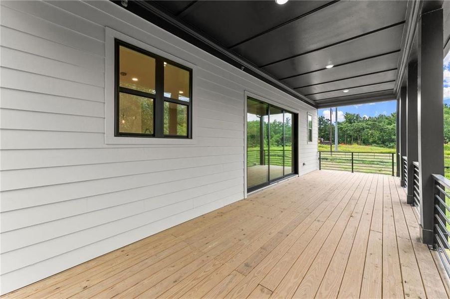 Exterior details and patio area of a home in West Town, Atlanta (Image 2).