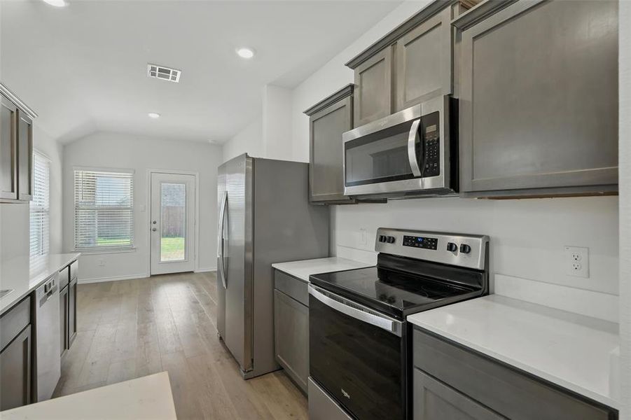 Furnished interior view inside a new home in , Lavon (Image 7).