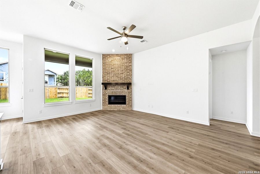 Spacious, unfurnished interior of a new home in La Cima, San Marcos (Image 20). Spacious, unfurnished interior of a new home in La Cima, San Marcos (Image 20).