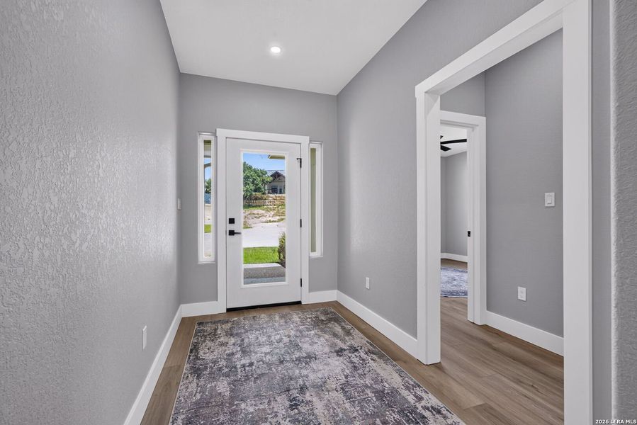 Spacious, unfurnished interior of a new home in , Kerrville (Image 41).