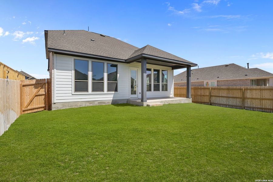 Exterior details and patio area of a home in Davis Ranch, San Antonio (Image 29).