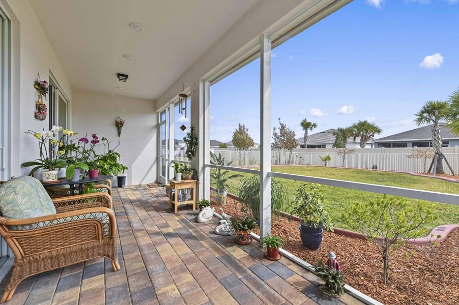 35 Patio 03 35 Patio 03