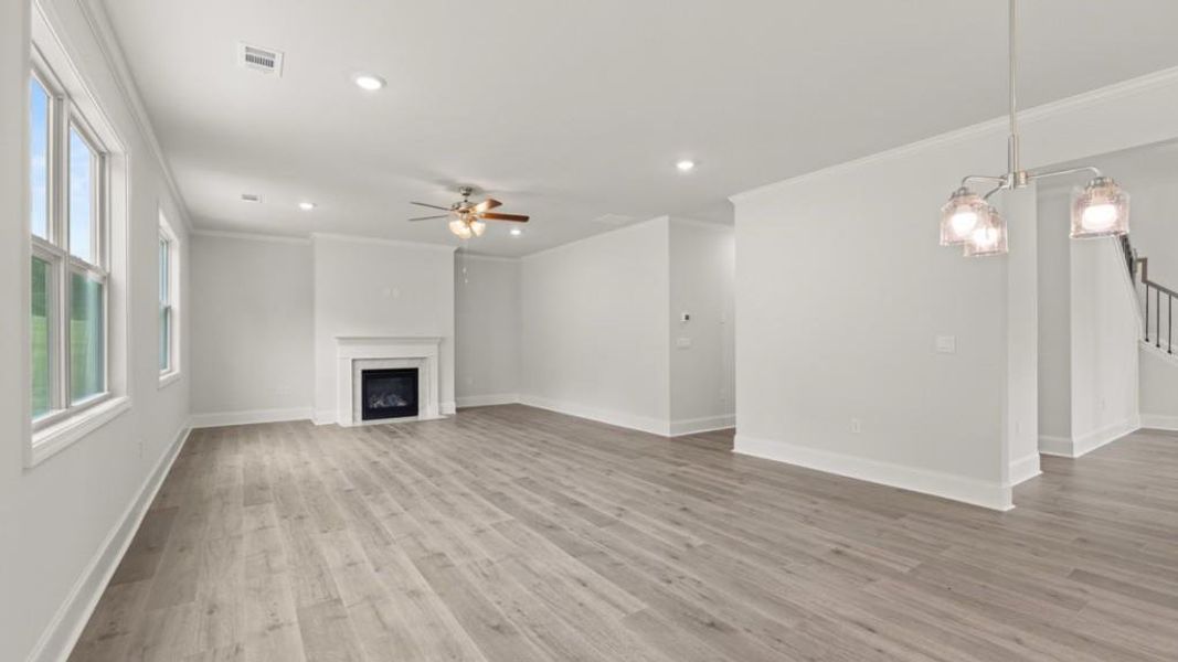 Spacious, unfurnished interior of a new home in Haven Abbey, Cumming (Image 23).