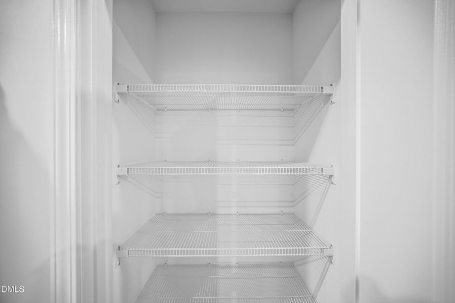 16.5_SUN_Stoneriver_Pic_Colto_Pantry_1of