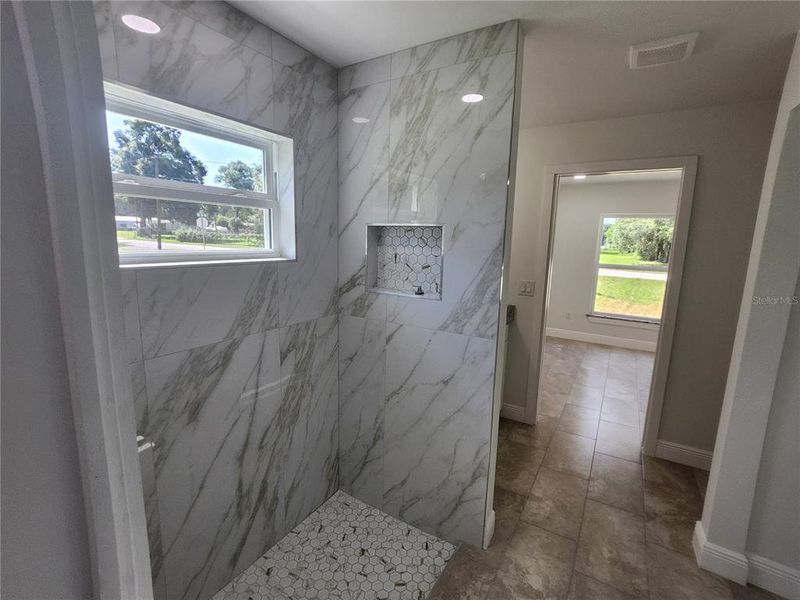 Image 36 of a home in .