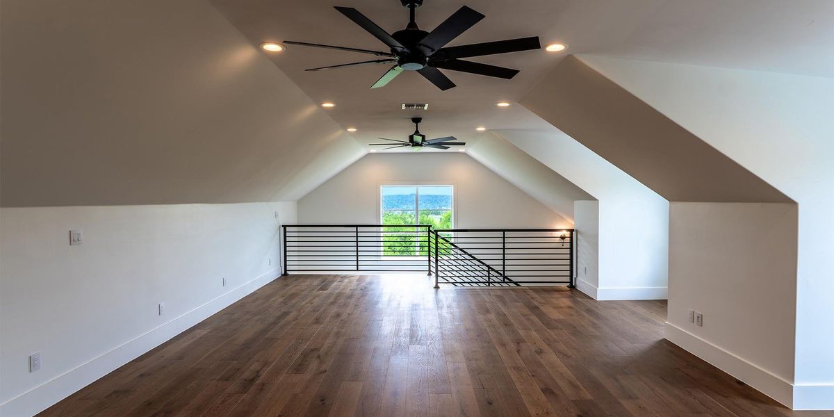 Spacious, unfurnished interior of a new home in , Fredericksburg (Image 11).