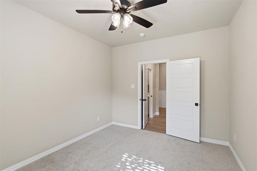 Spacious, unfurnished interior of a new home in , Saginaw (Image 26).
