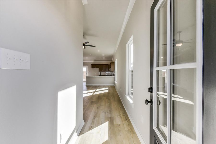 Spacious, unfurnished interior of a new home in Aldeana, Bonney (Image 22).