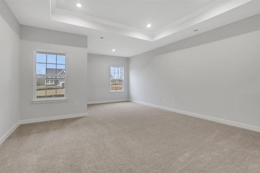 Spacious, unfurnished interior of a new home in Newberry 55+, McDonough (Image 25).