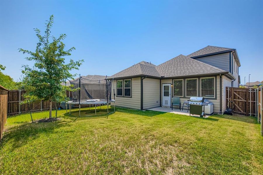 Front exterior of a new home in Lakehaven, Farmersville, TX, highlighting curb appeal (Image 1). Front exterior of a new home in Lakehaven, Farmersville, TX, highlighting curb appeal (Image 1).