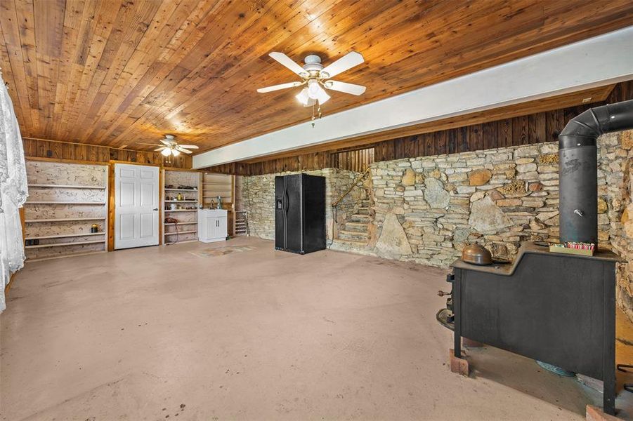 Image 25 of a home in . Image 25 of a home in .