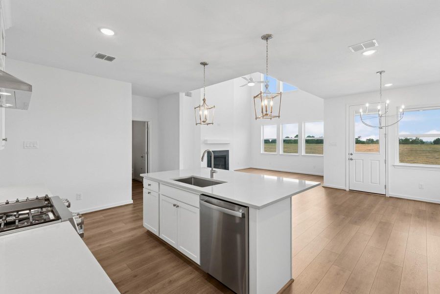 Bright open floorplan Bright open floorplan