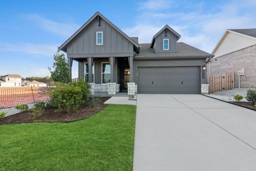 Welcome to The Conroe by David Weekley Homes. Move-In-Ready Now! Welcome to The Conroe by David Weekley Homes. Move-In-Ready Now!