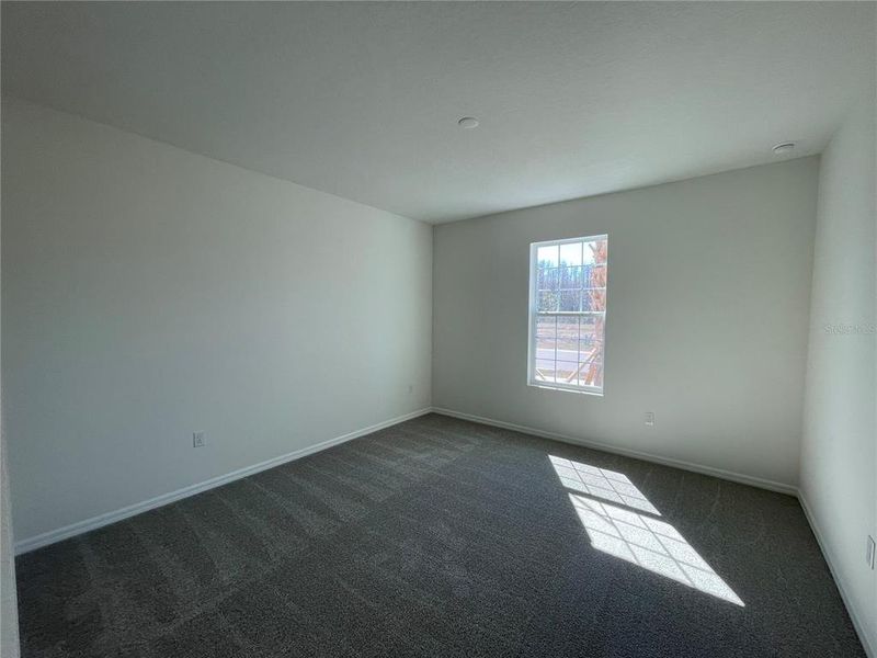 Spacious, unfurnished interior of a new home in Angeline, Land O' Lakes (Image 21).