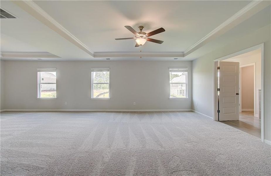 Spacious, unfurnished interior of a new home in Westwind Estates, Hampton (Image 27).