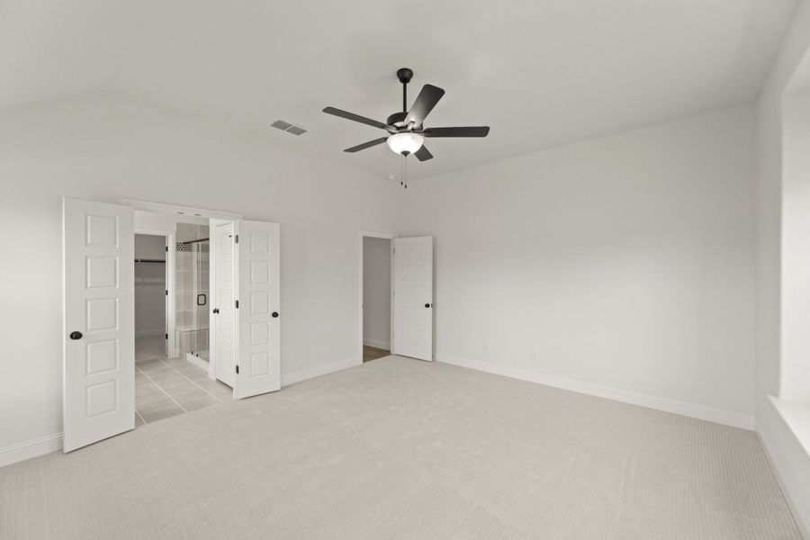 Spacious, unfurnished interior of a new home in Heartland, Heartland (Image 25). Spacious, unfurnished interior of a new home in Heartland, Heartland (Image 25).