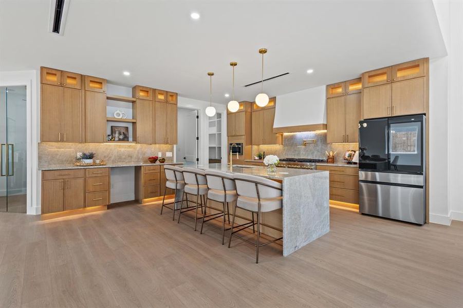 Furnished interior view inside a new home in , Dallas (Image 7).