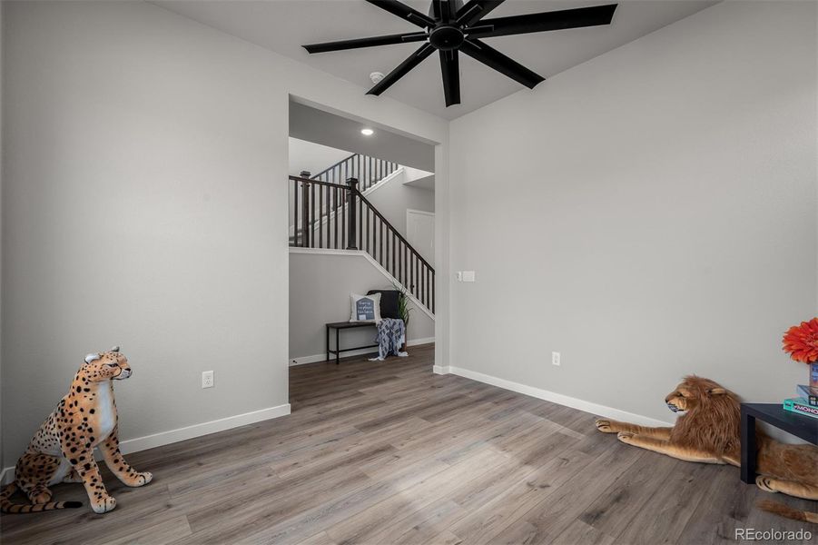 Spacious, unfurnished interior of a new home in Revel Crossing at Wolf Ranch – The Outlook Collection, Colorado Springs (Image 37).