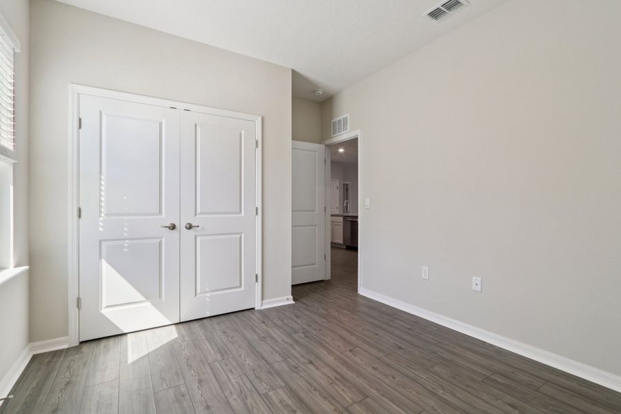 Representative unfurnished interior of a home built from the Ashton by Maronda Homes in Brookshire Green, Kingsland (Image 25).
