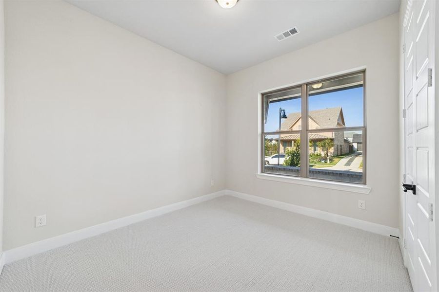 Spacious, unfurnished interior of a new home in Mantua Point Gardens, Van Alstyne (Image 23). Spacious, unfurnished interior of a new home in Mantua Point Gardens, Van Alstyne (Image 23).