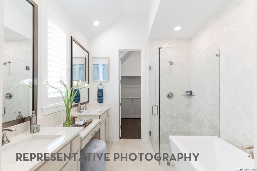 Furnished interior view inside a new home in Prominence, San Antonio (Image 33).