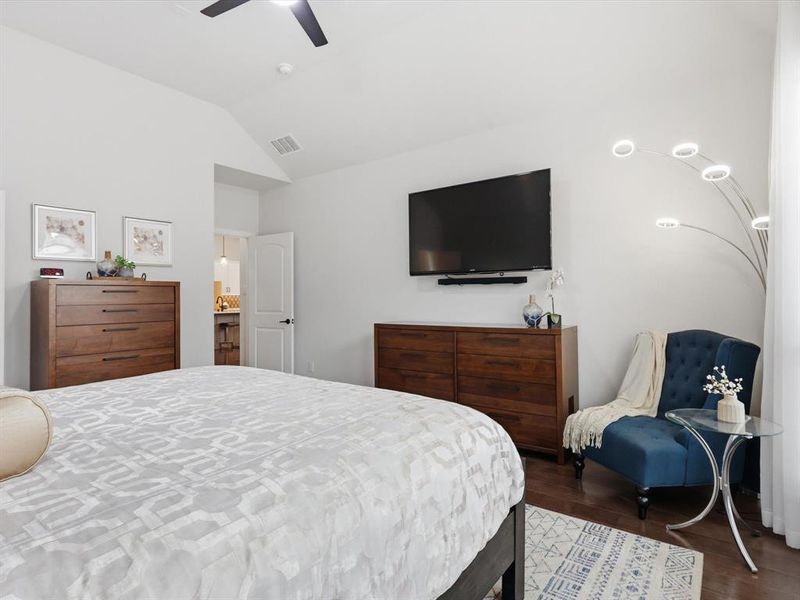 Furnished interior view inside a new home in , Mansfield (Image 14).