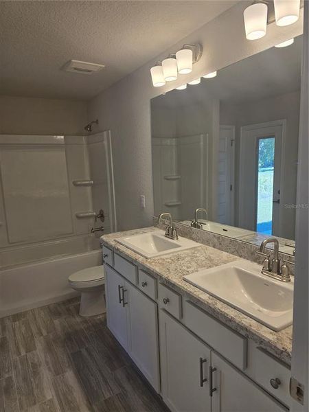 Furnished interior view inside a new home in Sugarmill Woods, Homosassa (Image 9). Furnished interior view inside a new home in Sugarmill Woods, Homosassa (Image 9).