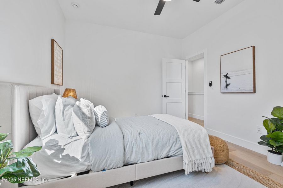 Furnished interior view inside a new home in , Jacksonville Beach (Image 33).