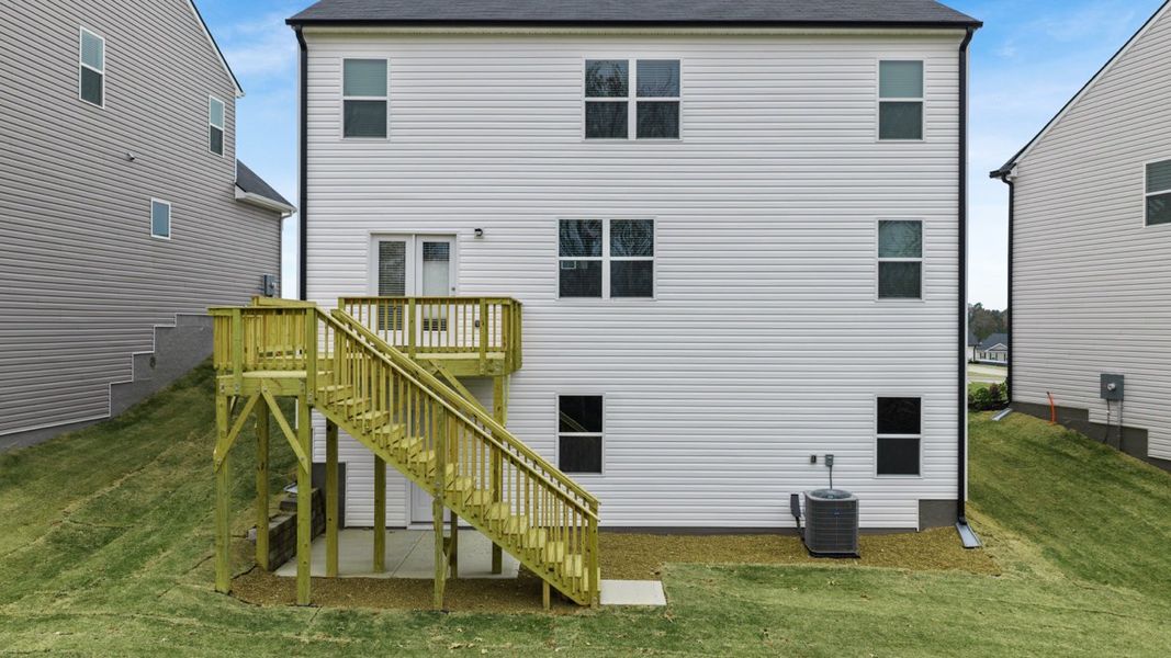 Exterior details and patio area of a home in Captain's Corner, Grovetown (Image 3).