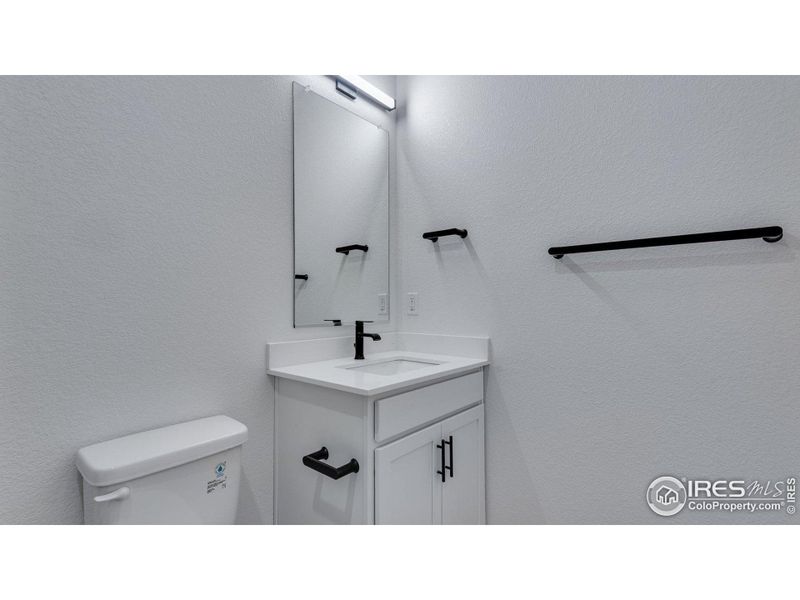 Image 45 of a home in Vista Meadows.