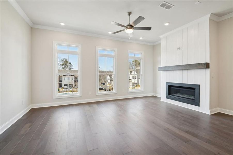 Spacious, unfurnished interior of a new home in Ward's Crossing Townhomes, Johns Creek (Image 29). Spacious, unfurnished interior of a new home in Ward's Crossing Townhomes, Johns Creek (Image 29).