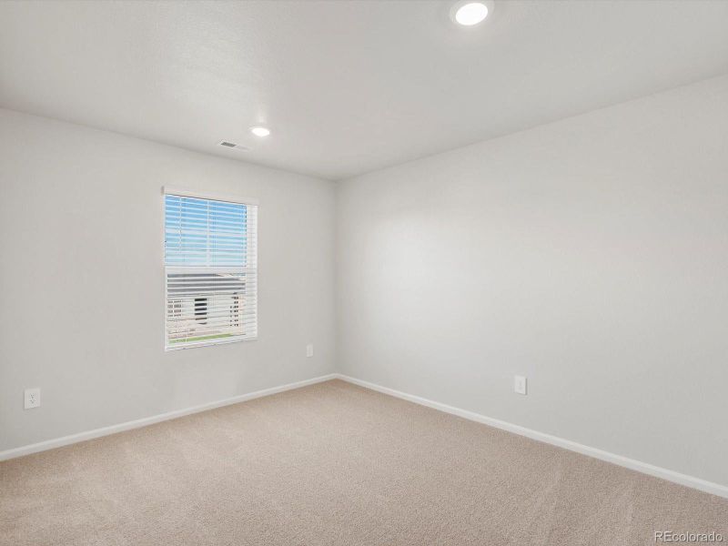 Spacious, unfurnished interior of a new home in , Windsor (Image 27).