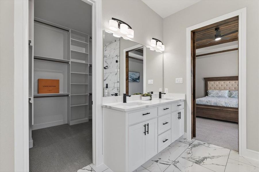 Furnished interior view inside a new home in , Celeste (Image 19).