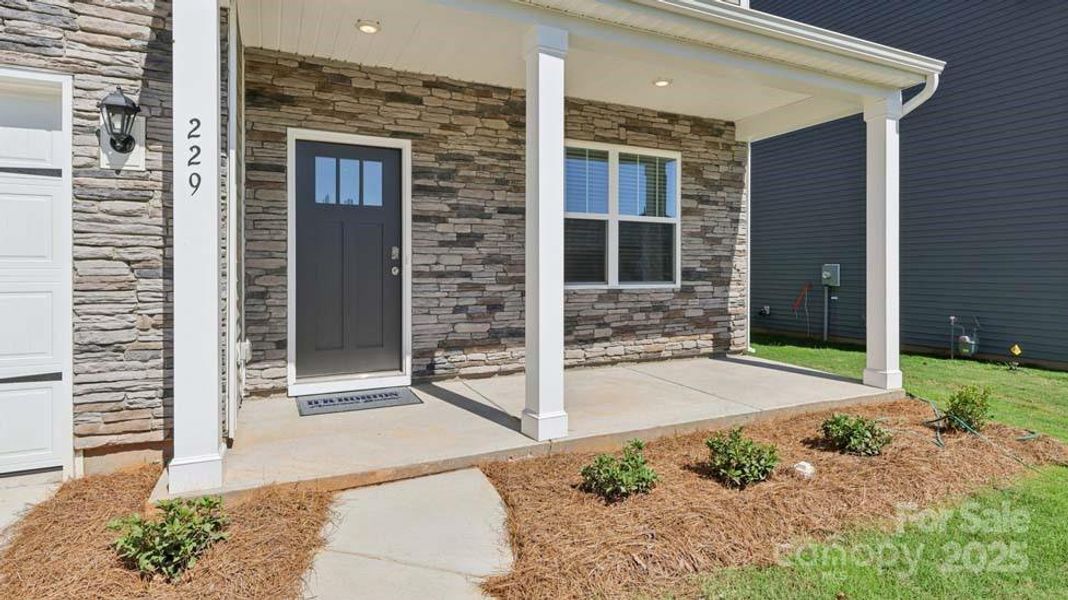 Exterior details and patio area of a home in Wallace Springs, Statesville (Image 16).