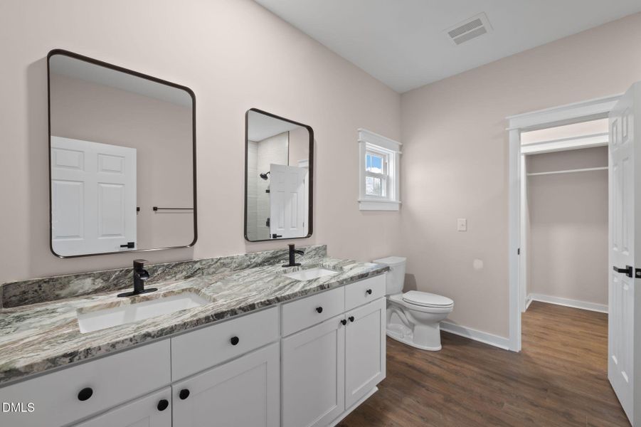 44-web-or-mls-P1108731 44-web-or-mls-P1108731