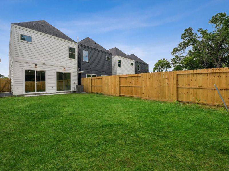 Front exterior of a new home in , Houston, TX, highlighting curb appeal (Image 25).