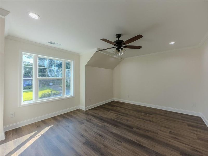 Spacious, unfurnished interior of a new home in , Lawrenceville (Image 20).