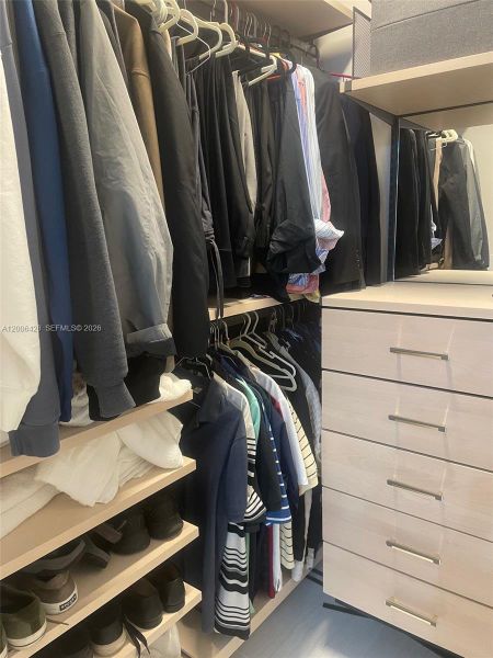 Close-up of interior finishes inside a home in Alina Residences, Boca Raton (Image 18).