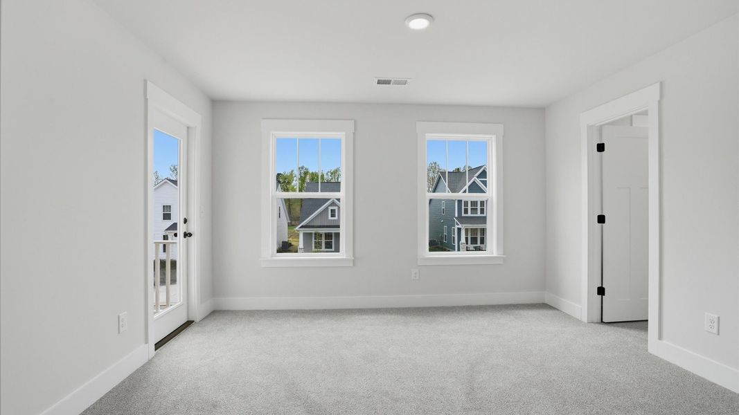 Furnished interior view inside a new home in Harrier Point, Woodruff (Image 18).