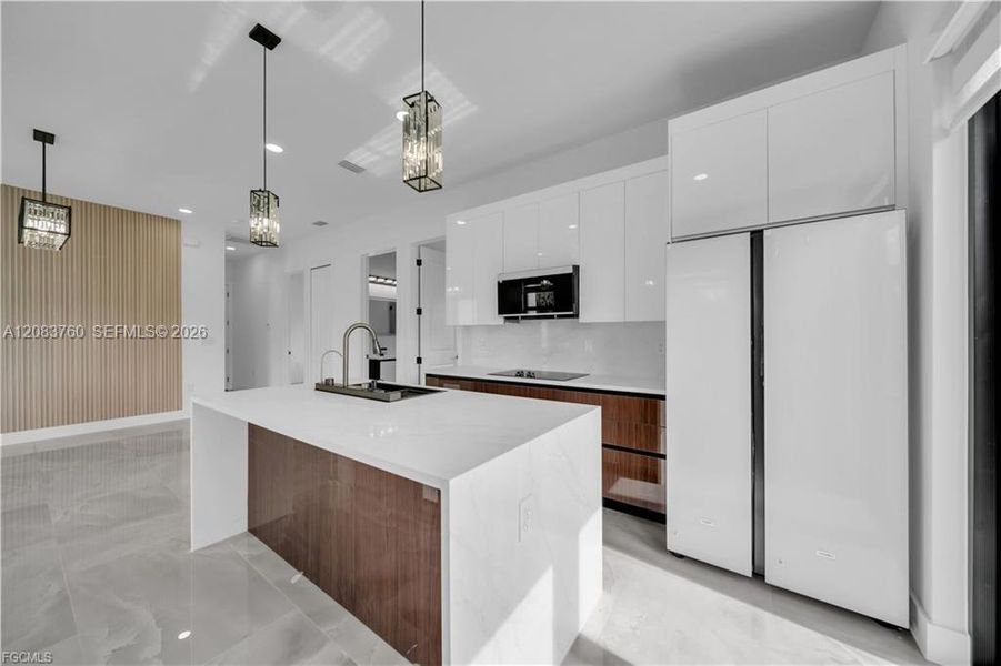 Furnished interior view inside a new home in , Lehigh Acres (Image 6).